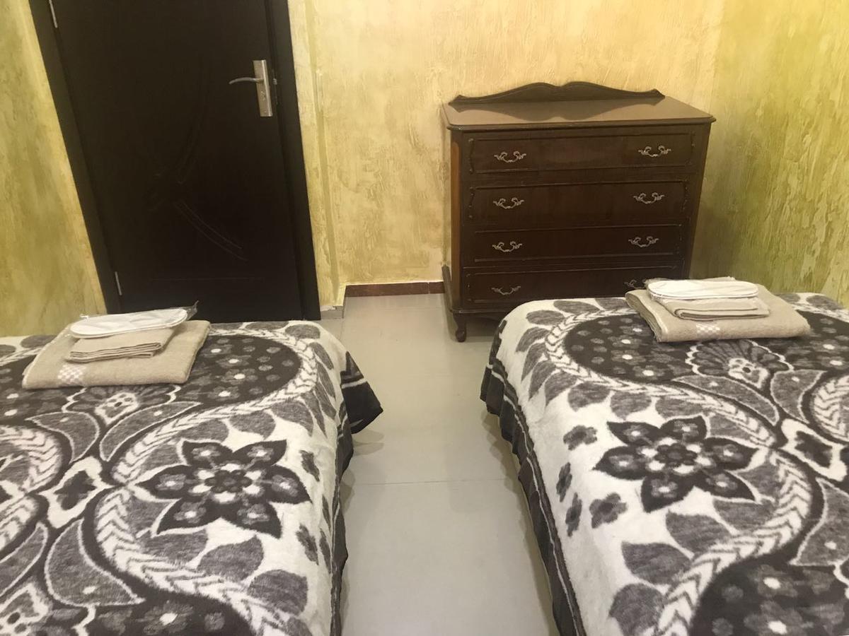 Hotel Vakhtanguri Batumi Esterno foto